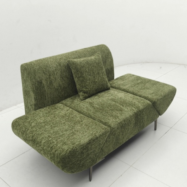 CS2501 Lounge Chair