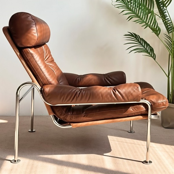 CS2502 Lounge Chair