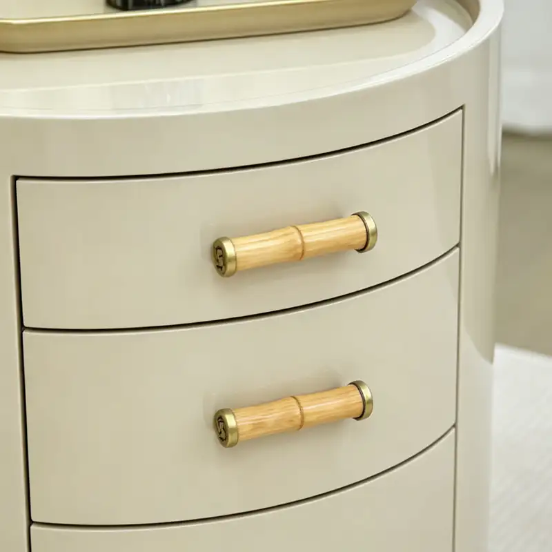 BTK223A Nightstand details