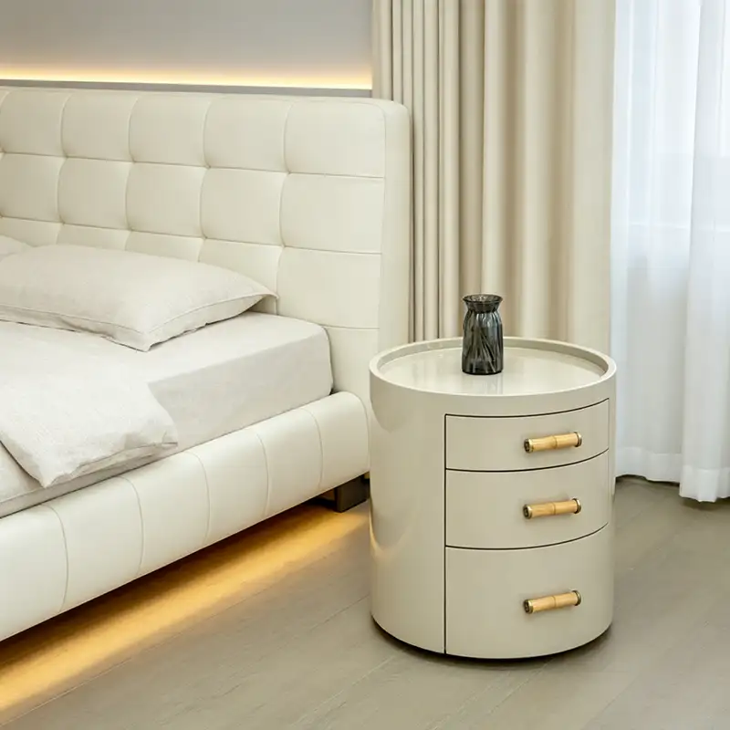 BTK223A Nightstand scene