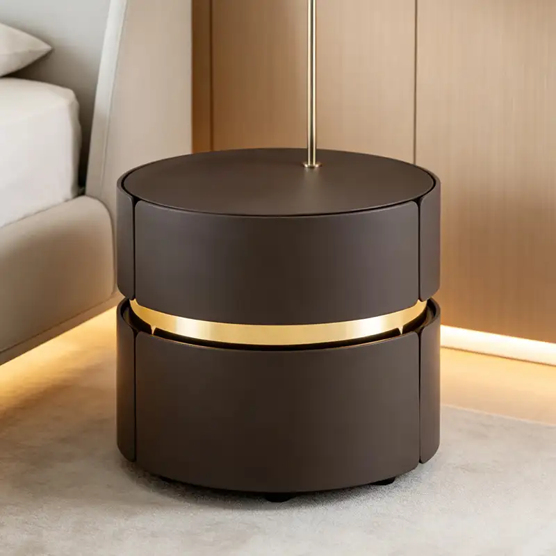 BTK253 Nightstand scene