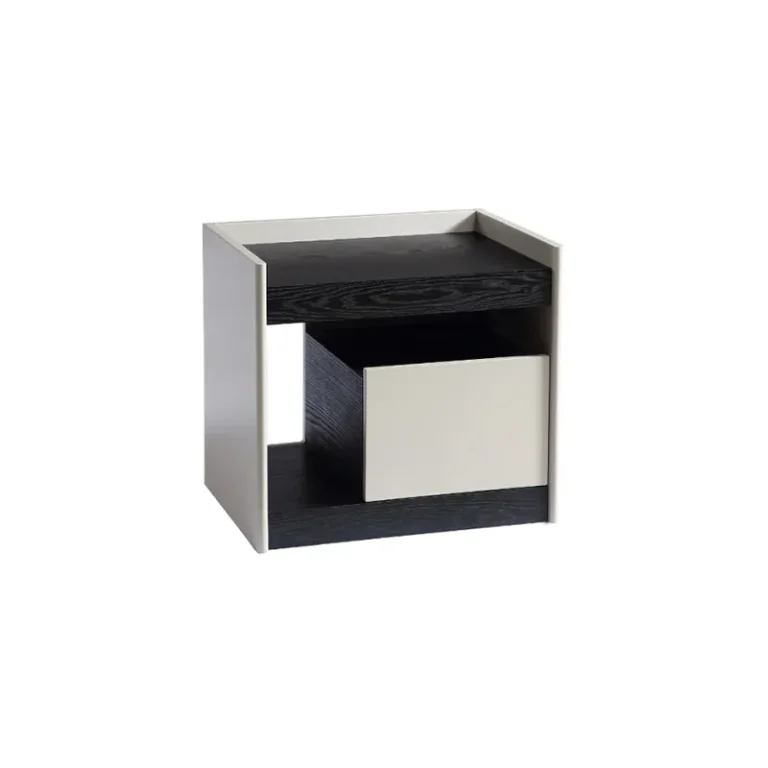 BTM626 Nightstand