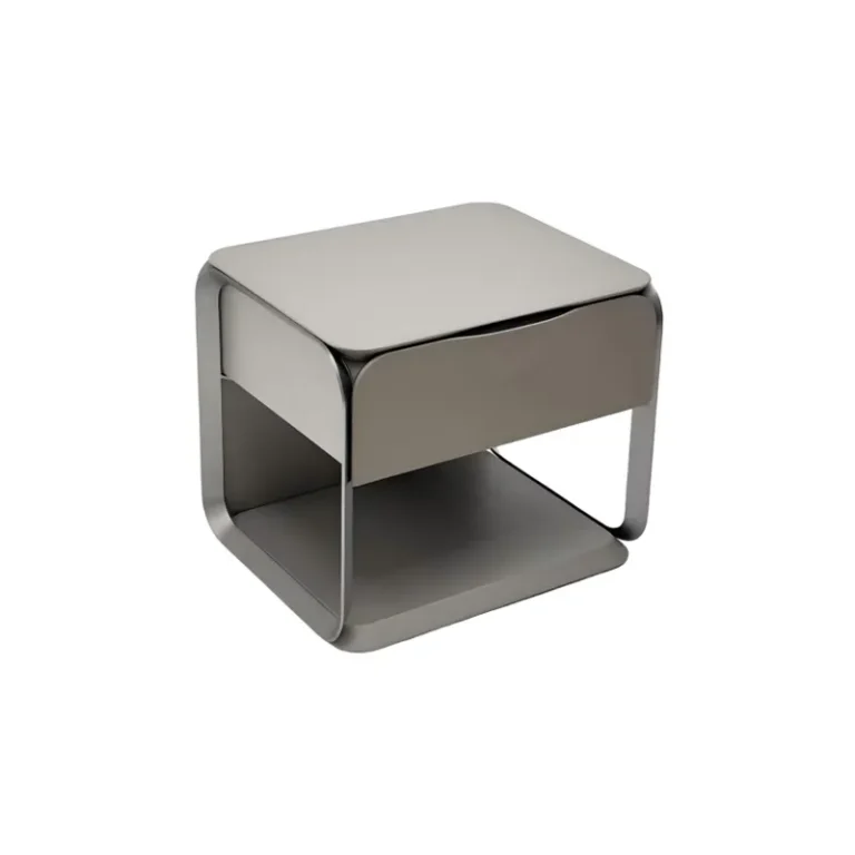 BTM673 Nightstand