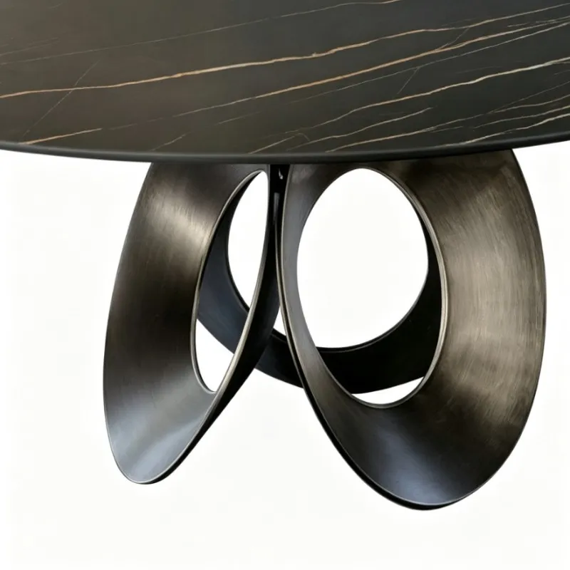 Dining tableAVD01