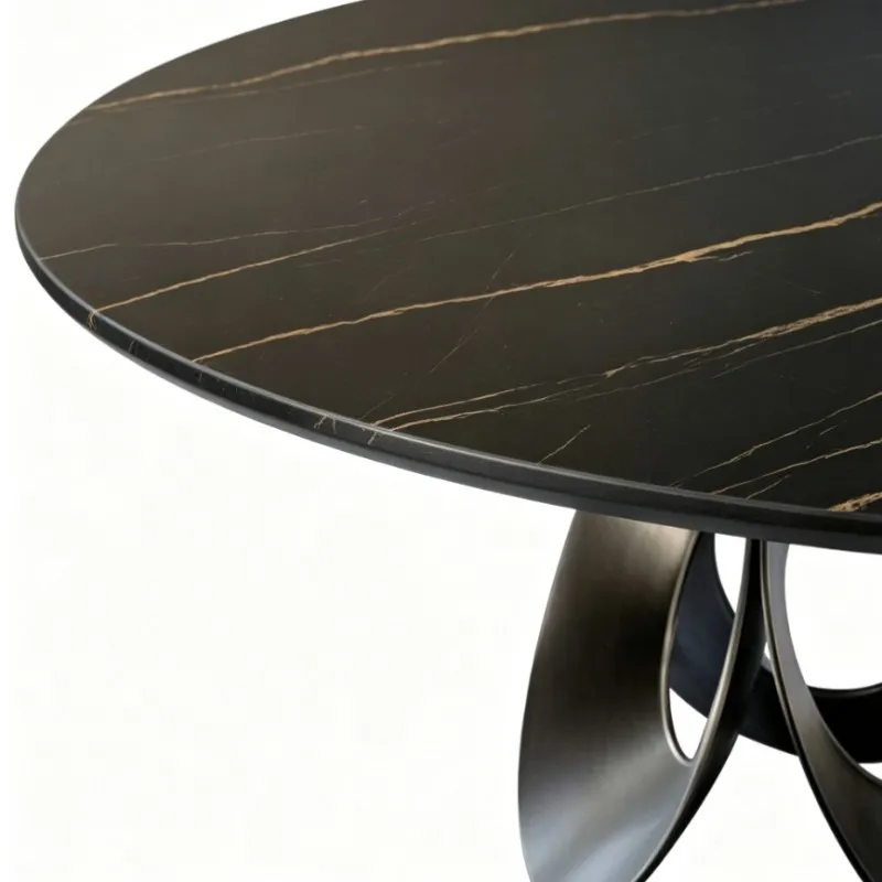 Dining tableAVD01