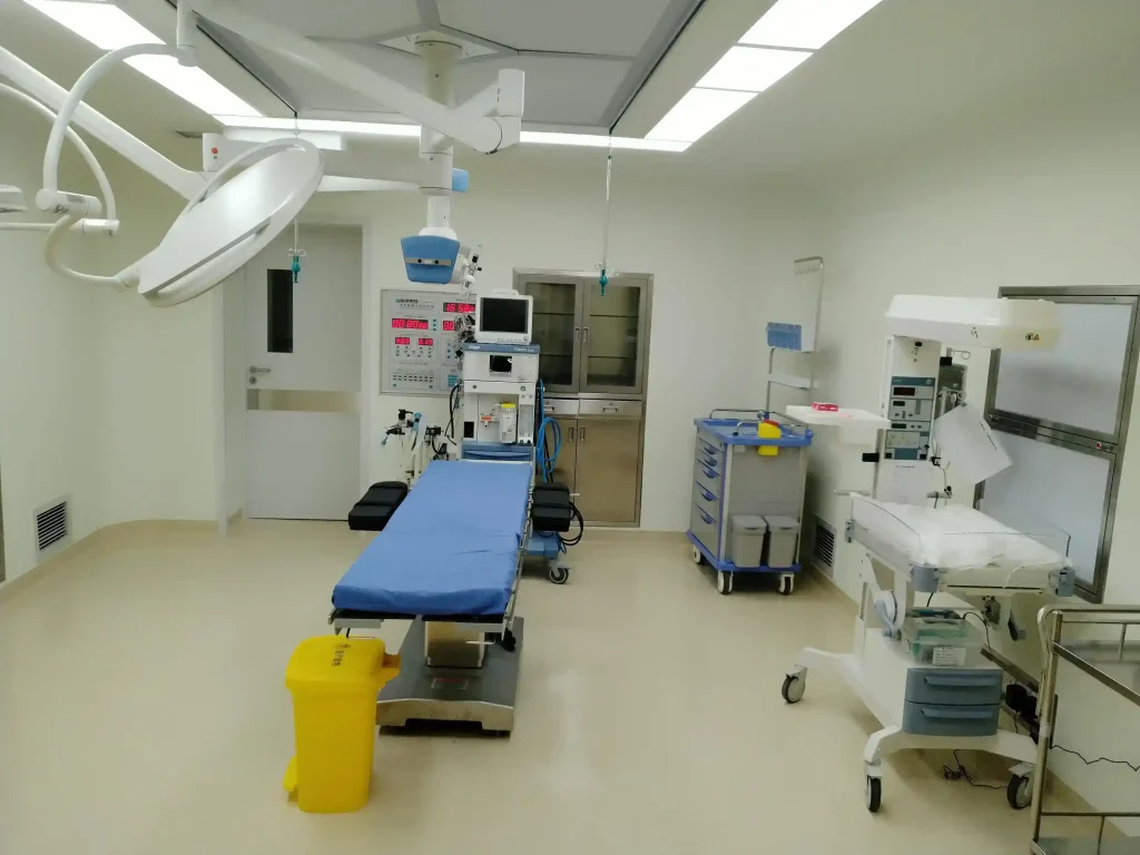 Operating theatre furniture for hospital fit-out